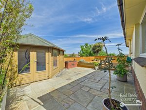 Summer House- click for photo gallery